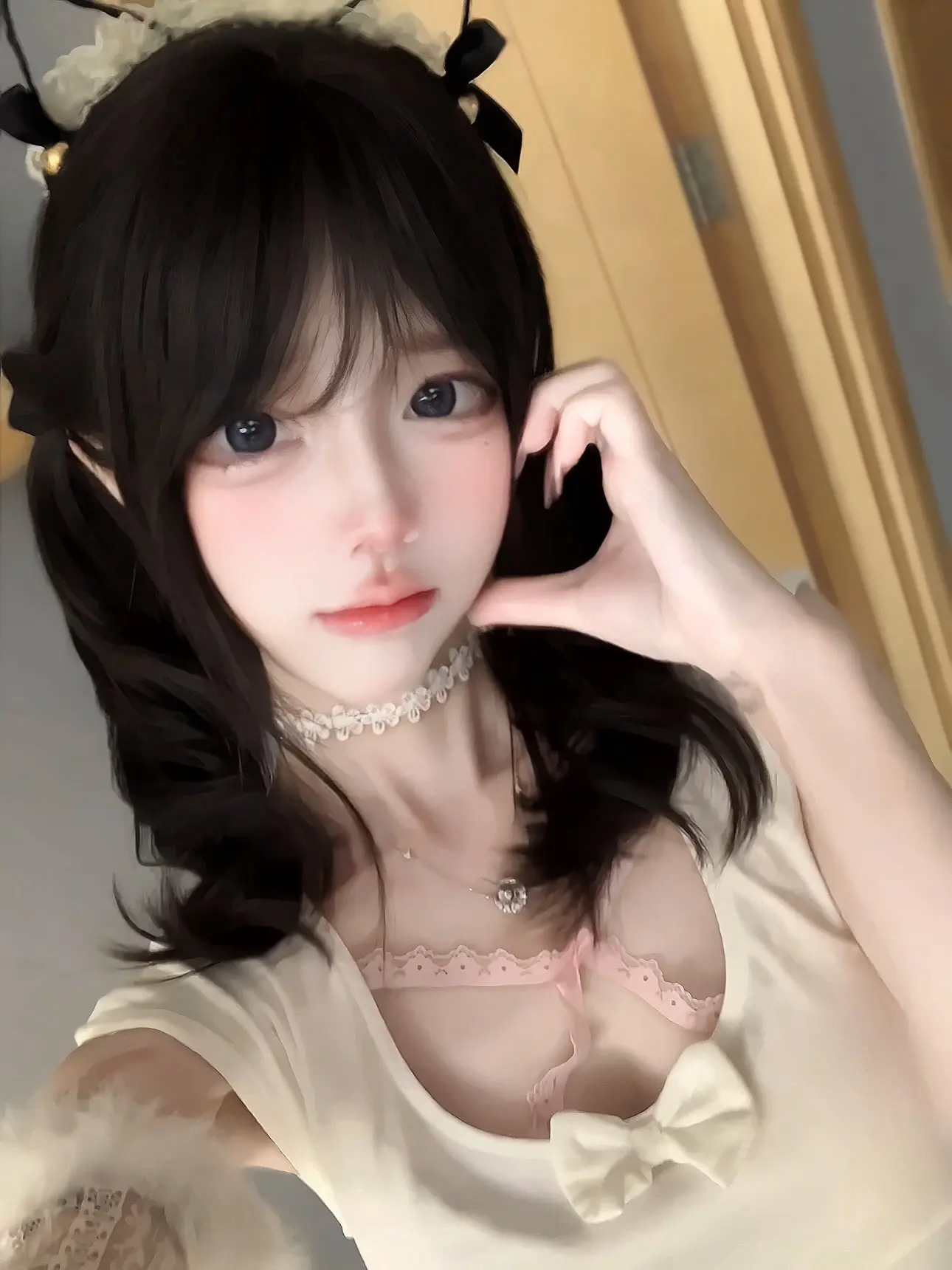可以多发一些日常吗 我喜欢看你碎碎念的文案 看你发路边的小猫小狗 看你...