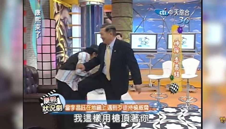 【小S说李昌钰是永远敬佩的长辈】当地时间3月27日，国际著名刑事鉴识专家李昌钰在