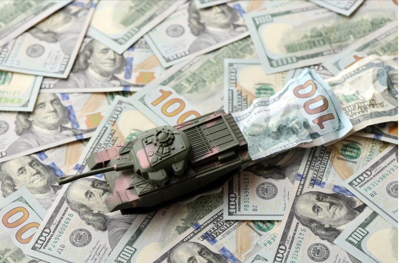 克鲁格曼：战争对特朗普来说不算什么，但对美国普通人来说代价高昂本文作者是纽约市立