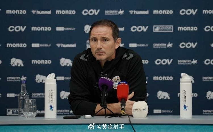 曼城 在对阵曼城的比赛前，考文垂主帅兰帕德谈到了对手主教练马雷斯卡。兰帕德表示，