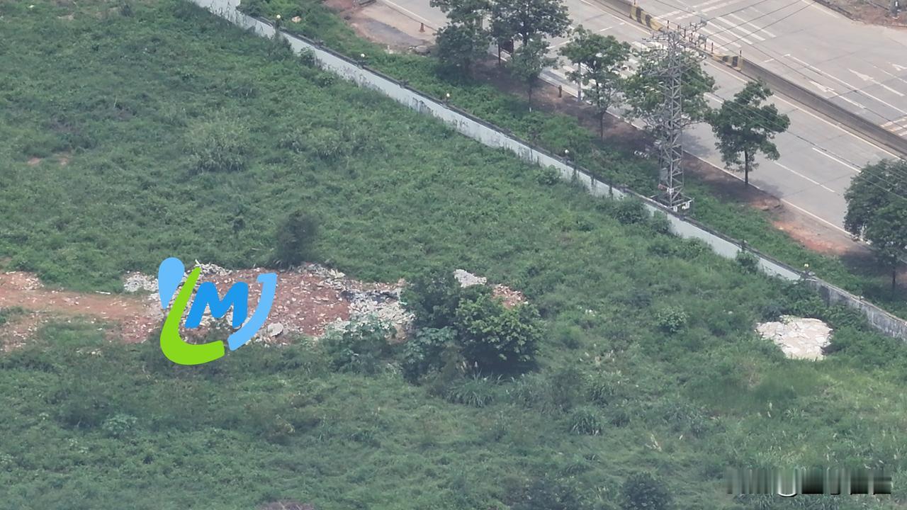 @生态霍霍 
放眼国内地方区域，广东省清远市英德市东华镇，目前依旧存在垃圾随意丢