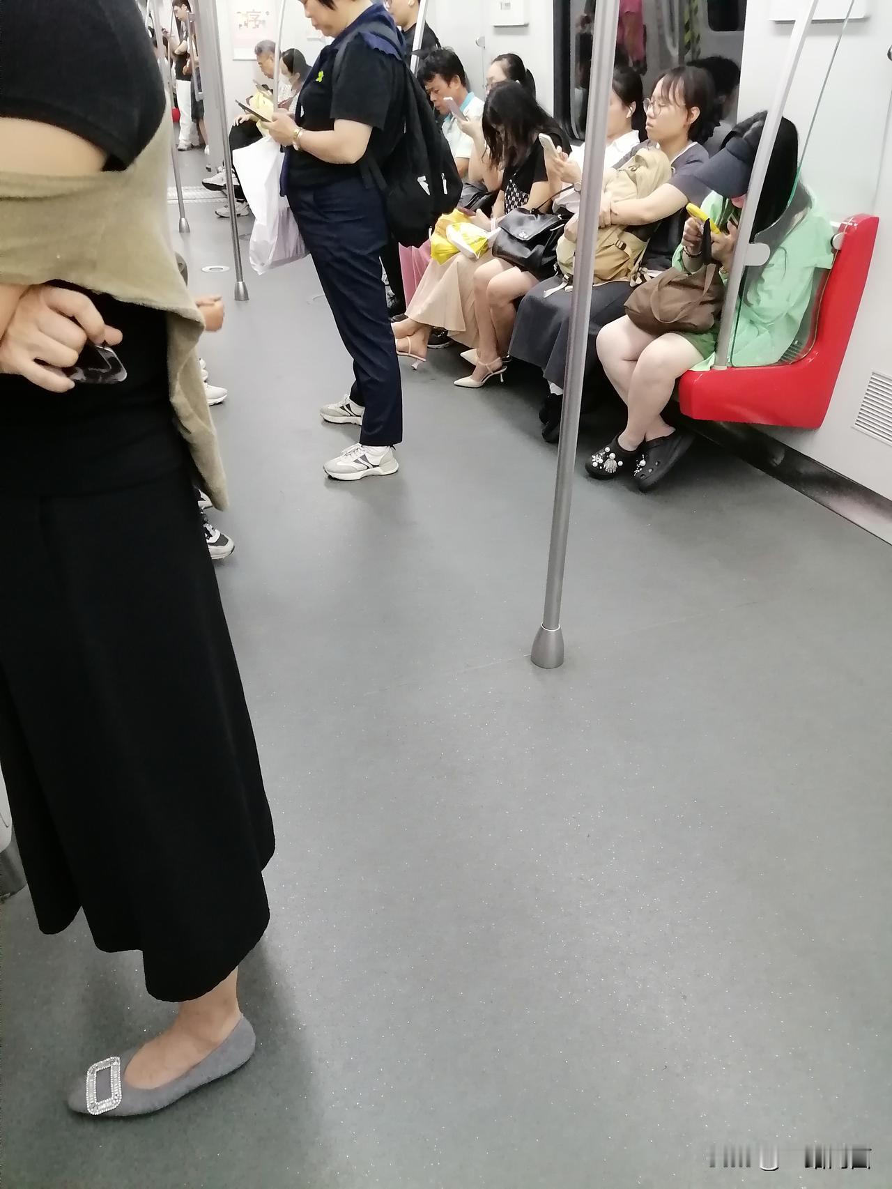 是工作，也是享受人生的酸甜苦辣。