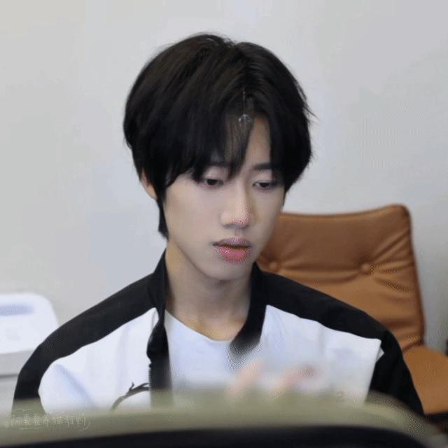 KPL清融🐉清融三十天心动企划 盘点一下今天在京东vlog出现的呆猫 
