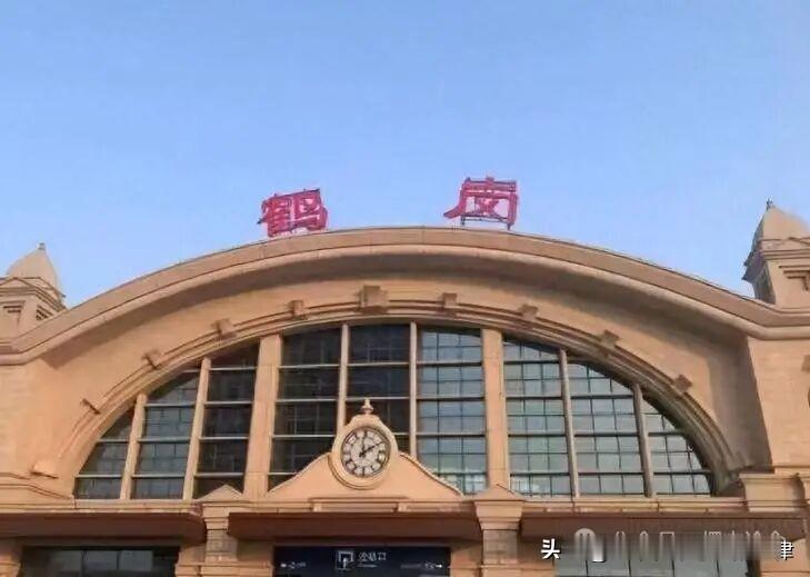 鹤岗置业梦醒时分：4万全款买房热潮背后的现实残酷！

2019年，一首《我要去鹤