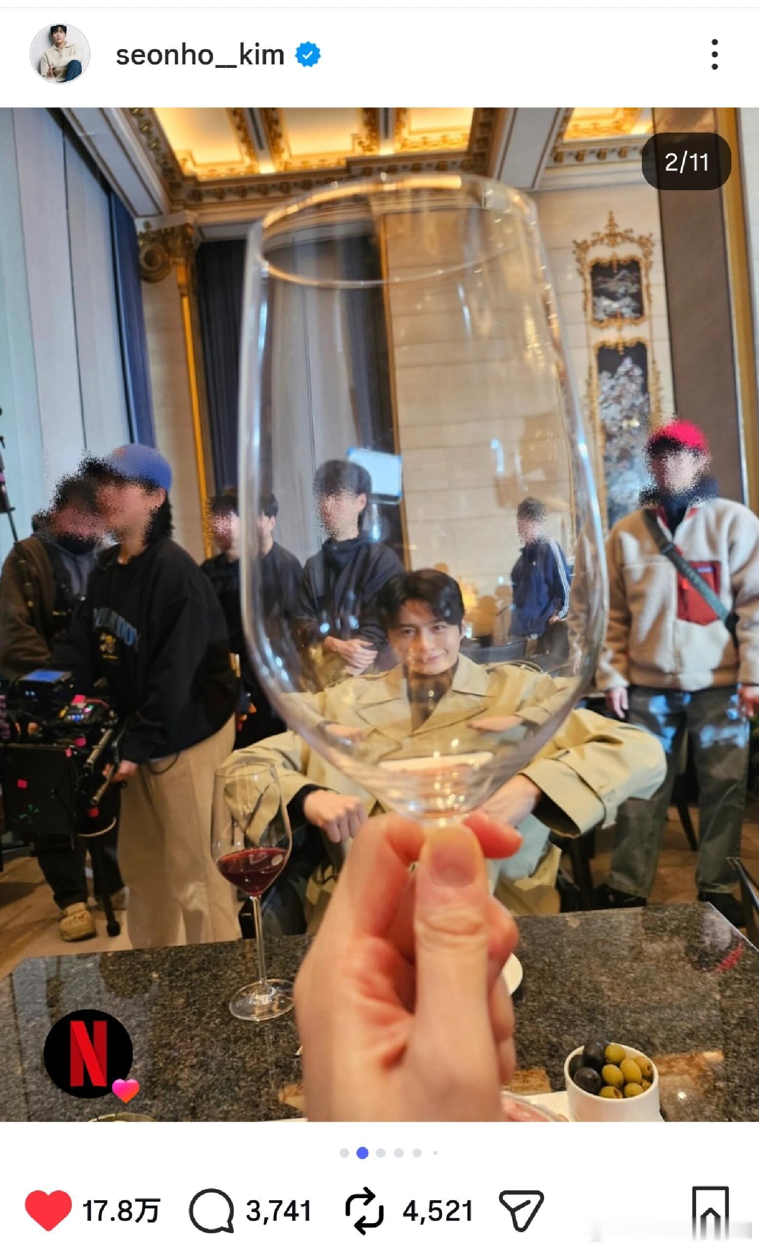 金宣虎ins更新11p～😊🍀🎉爱翻剧组好呢爱情怎么翻译‖金宣虎‖ 