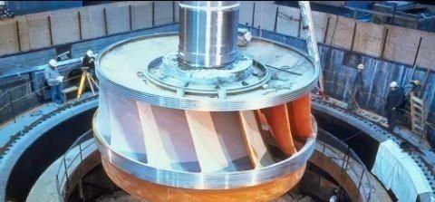 中国“人造太阳”一旦点亮， 美国 11艘 航母舰队 ，将在24小时内，被 激光武