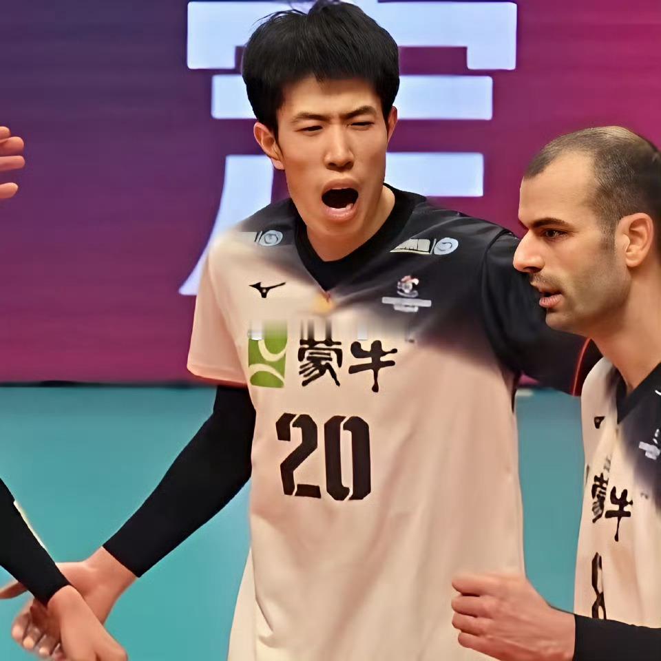 📊🇨🇳温子华：（3局）（全场最高）▶️24分：28扣19中1失误0被拦（成