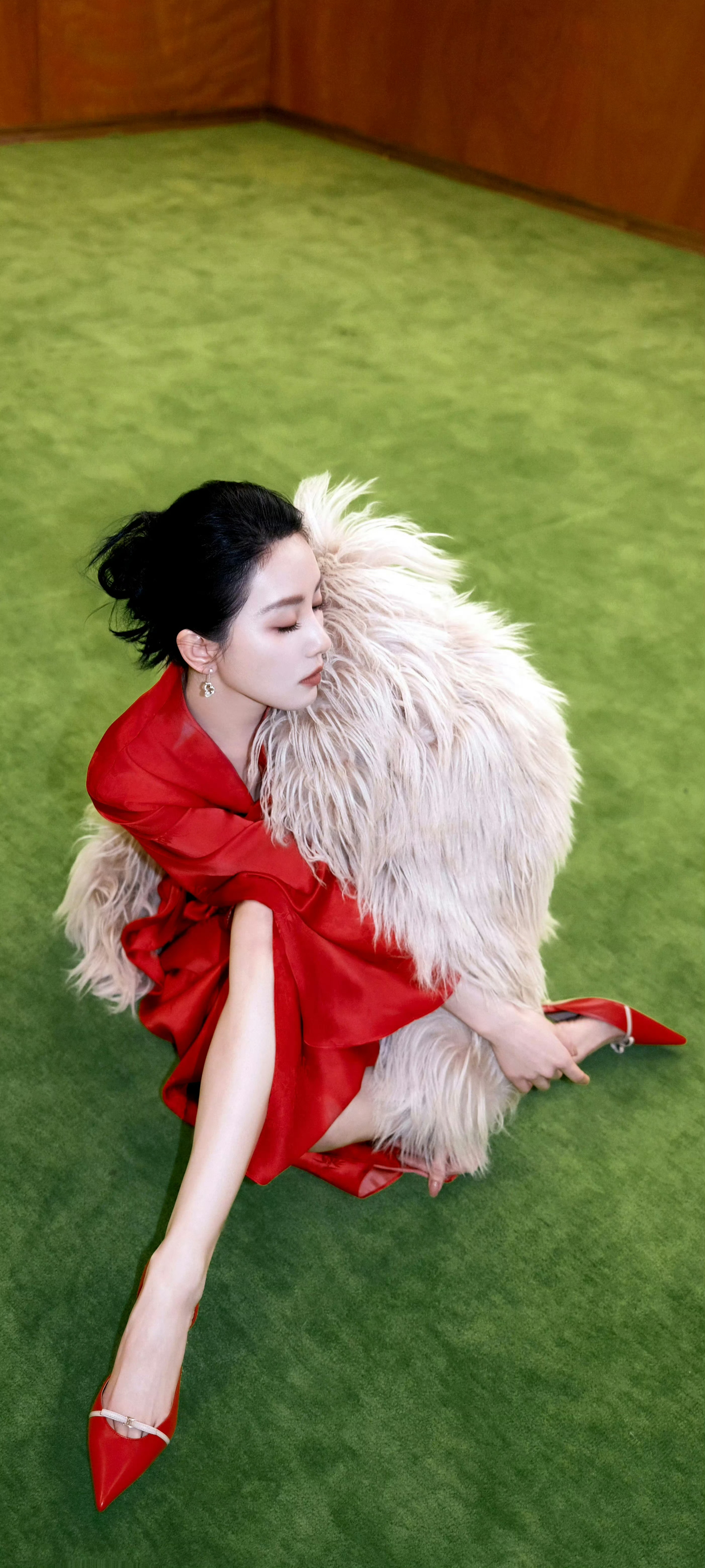 刘诗诗这组真的好优越玉足足弓太美了 