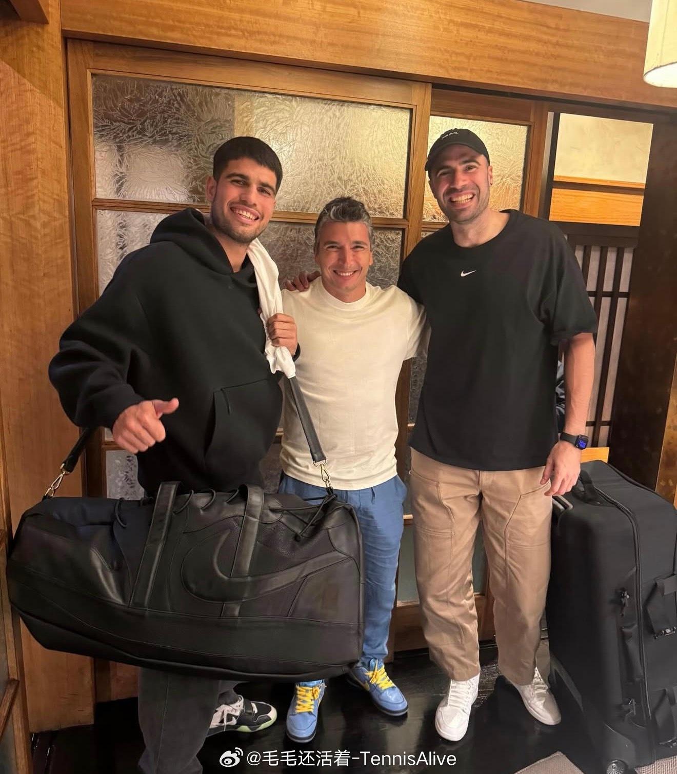 阿尔卡拉斯的幕后花絮