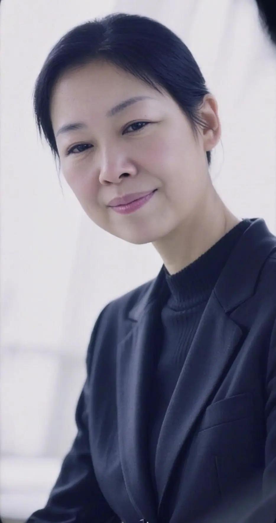 AI黑装型格 每日分享