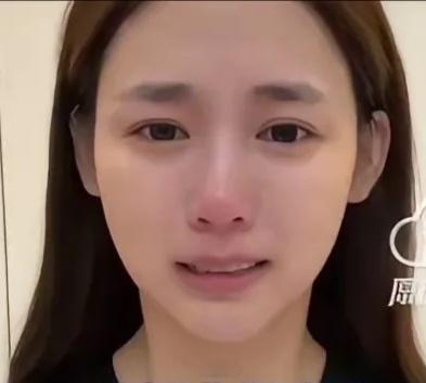 笔骨子有事说事 👉🏾打赏要求陪睡⚠️“榜一大哥”砸下千万巨款，求欢不成反手就