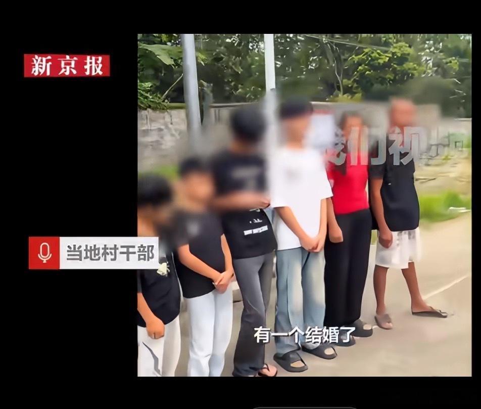 生育13个孩子的父亲发声政府补贴挺多的，不然根本养不起吧[泪奔]你不生，有的是人