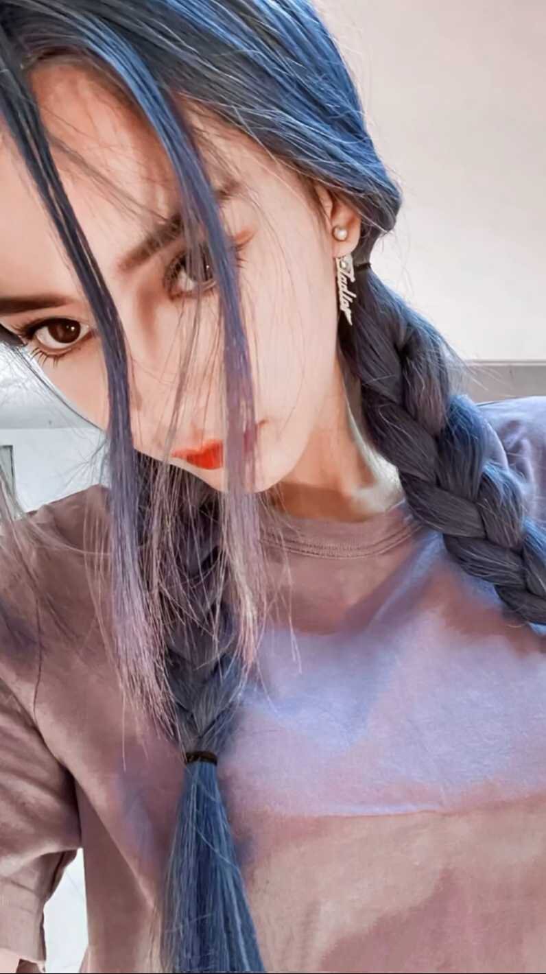 angelababy angelababy 在银河交汇之间，淹没原点，是非你突然