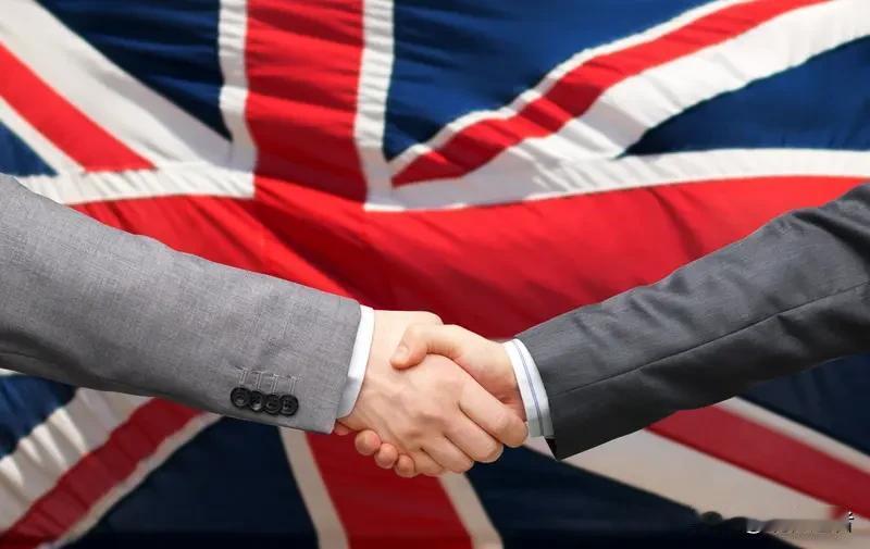 英国首相近日表态，深化对华合作符合英国发展需求。这一表态折射出中英互利共赢的务实