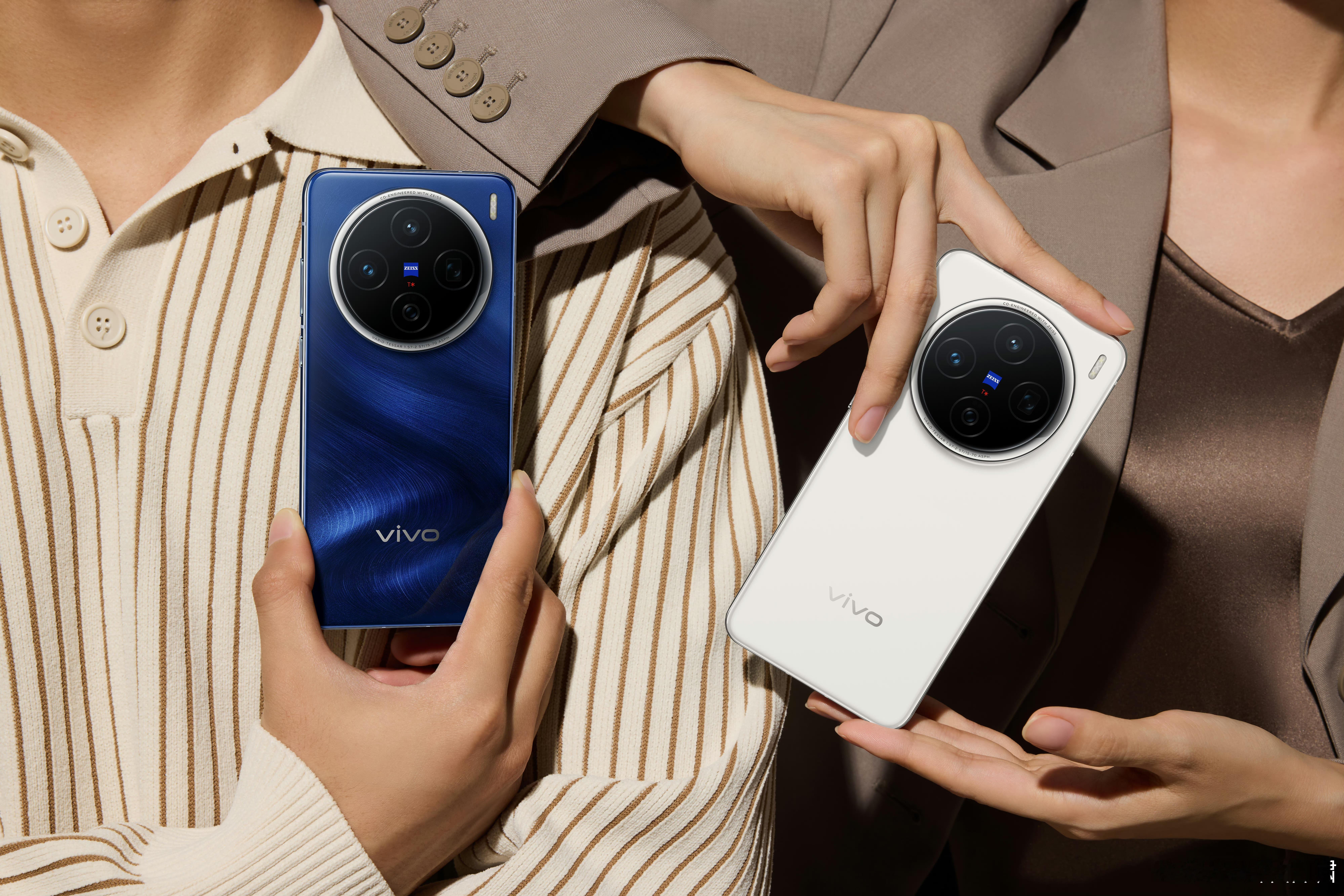 vivo X200 标准版外观，延续了上一代设计思路。但我更好奇 Pro min
