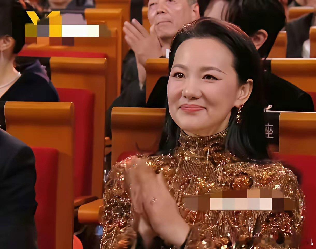 金鸡奖和华表奖有个默契定律，金鸡奖意难平落选影后必拿华表奖。徐帆《唐山大地震》金