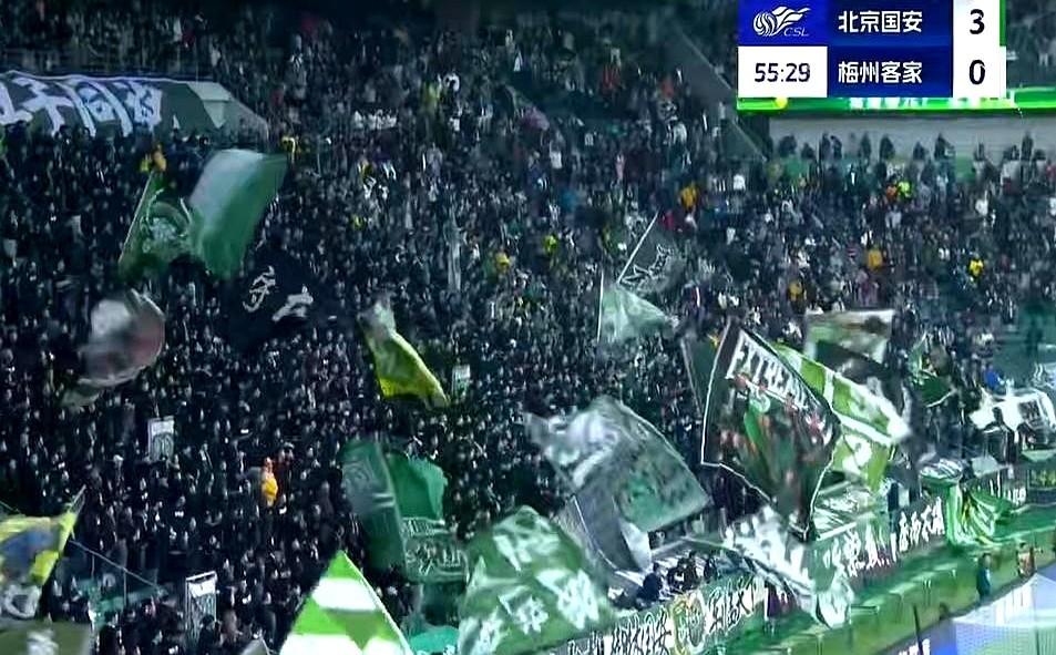 尽管北京国安收官之战大比分取胜，但对于这支半程冠军球队来说，还是给球迷带来了些许