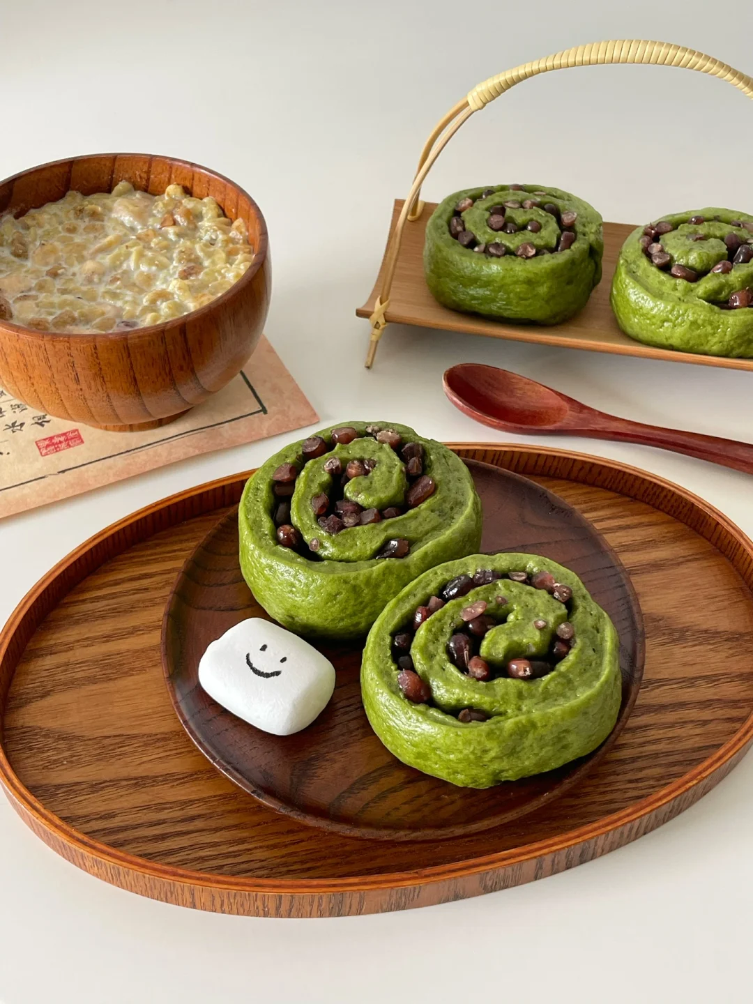 中式暖胃早餐🍵抹茶红豆馒头🫘热牛奶麦片🥛