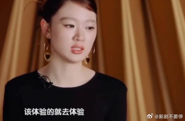 丁太升给单依纯的建议丁太升劝单依纯远离常石磊，别让“常式唱腔”掩盖清透本音，少堆