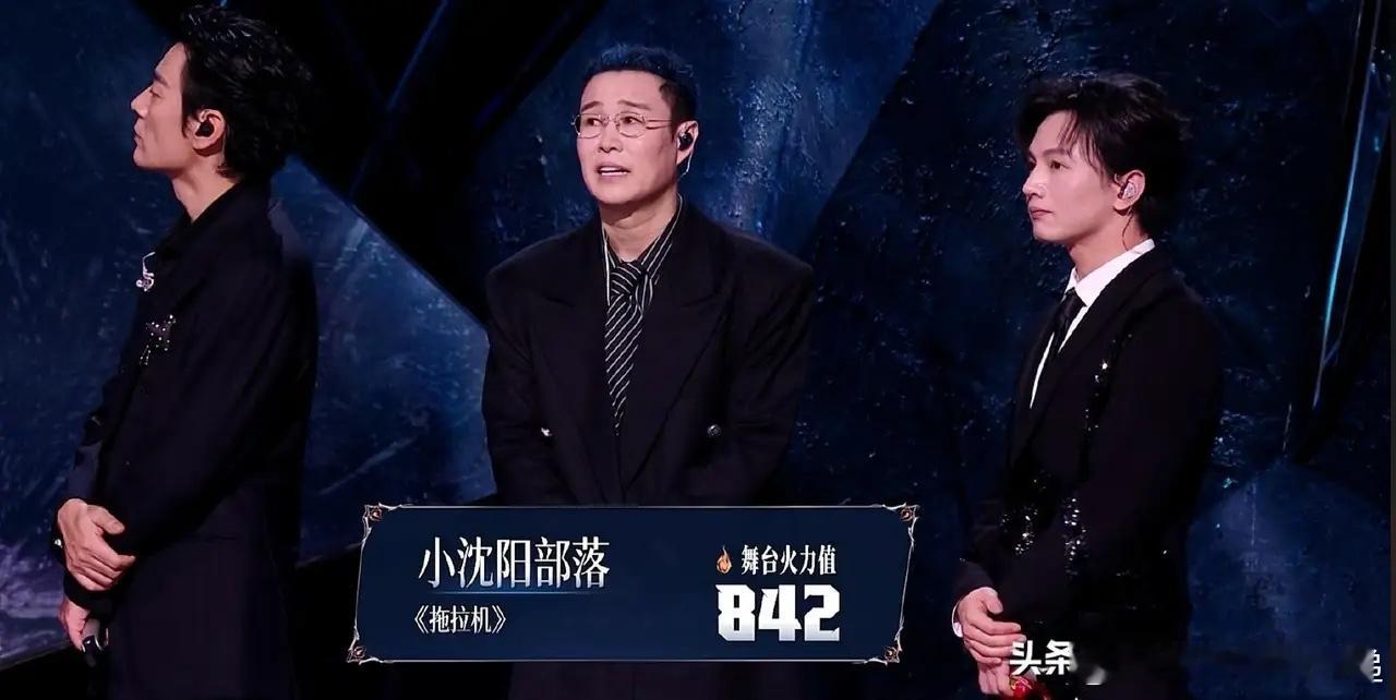 估计小沈阳心里早就知道，他们二公赢不了，所以在正式表演之前，他们花了5分钟带着现
