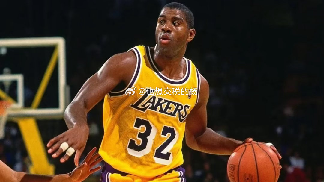 NBA历史上只有6名控球后卫拿过总决赛MVP：一、乔乔-怀特(凯尔特人):197