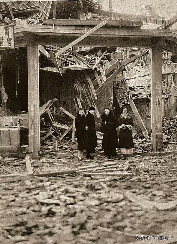 1932年1月28日，日军突袭上海闸北。驻守的国民革命军第十九路军在总指挥蒋光鼐