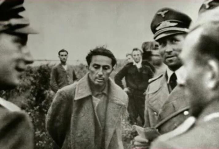 【被捕的约瑟夫之子】
1941年，德军俘虏了斯大林的儿子雅科夫·朱加什维利，这对