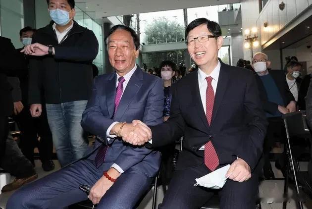 鸿海威州投资案成美大选激战焦点　郭台铭影响力名存实亡？

美国总统大选投票在即，