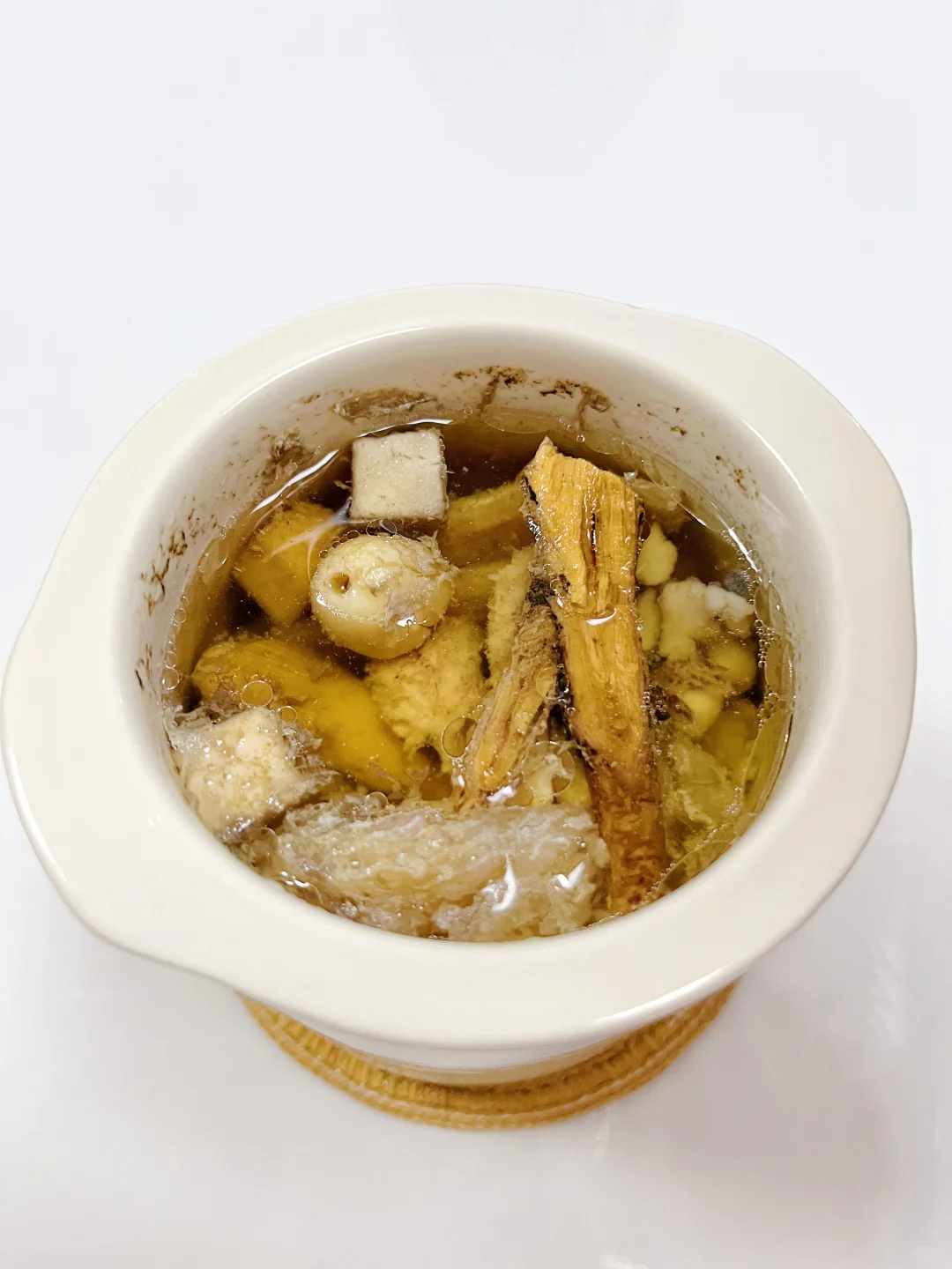 下雨多‼️湿气重多喝五指毛桃四神汤