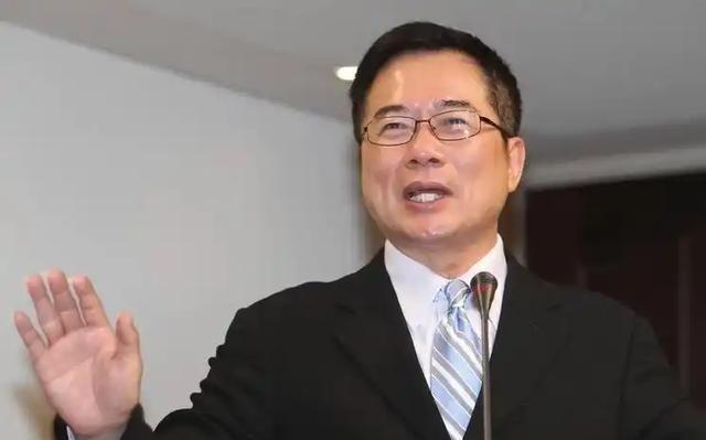 被民进党判刑3年，蔡正元亮出狱中计划，大陆公布两岸统一后安排
案件要从2003年