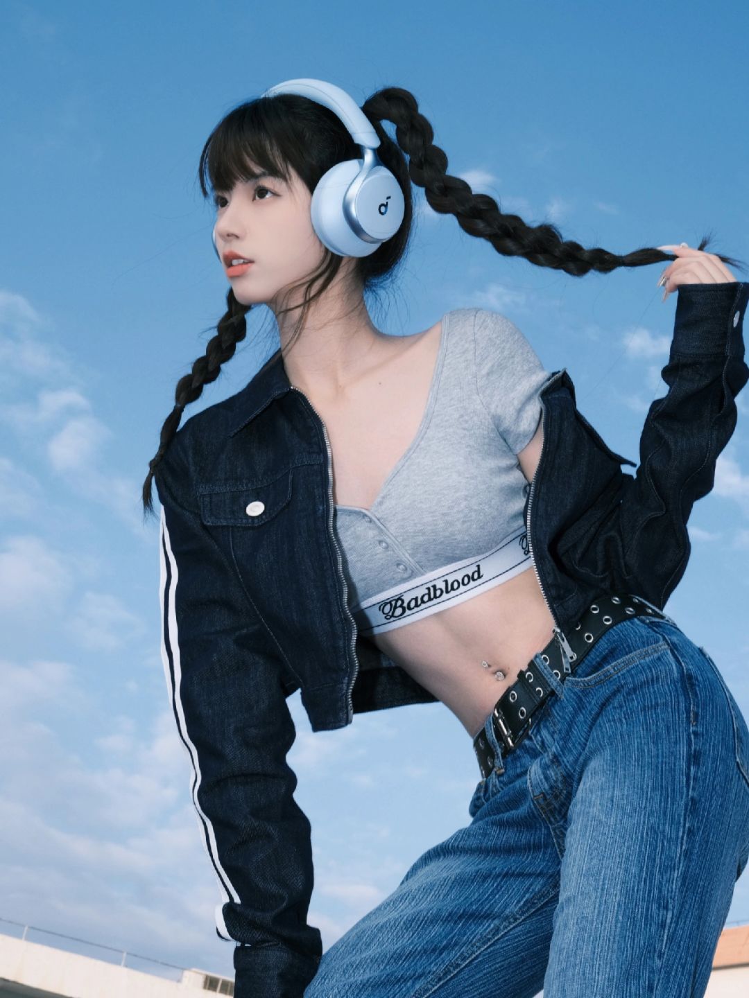 戴上耳机听会歌🎧
