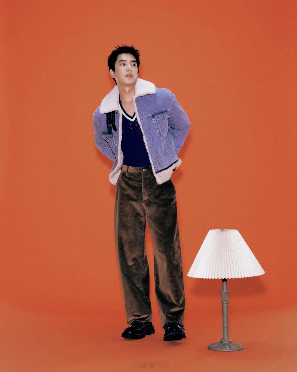 曾敬骅影由相生 Loewe Boy.冬日也不要忘记潮酷😎，绒绒的暖暖的曾敬骅。