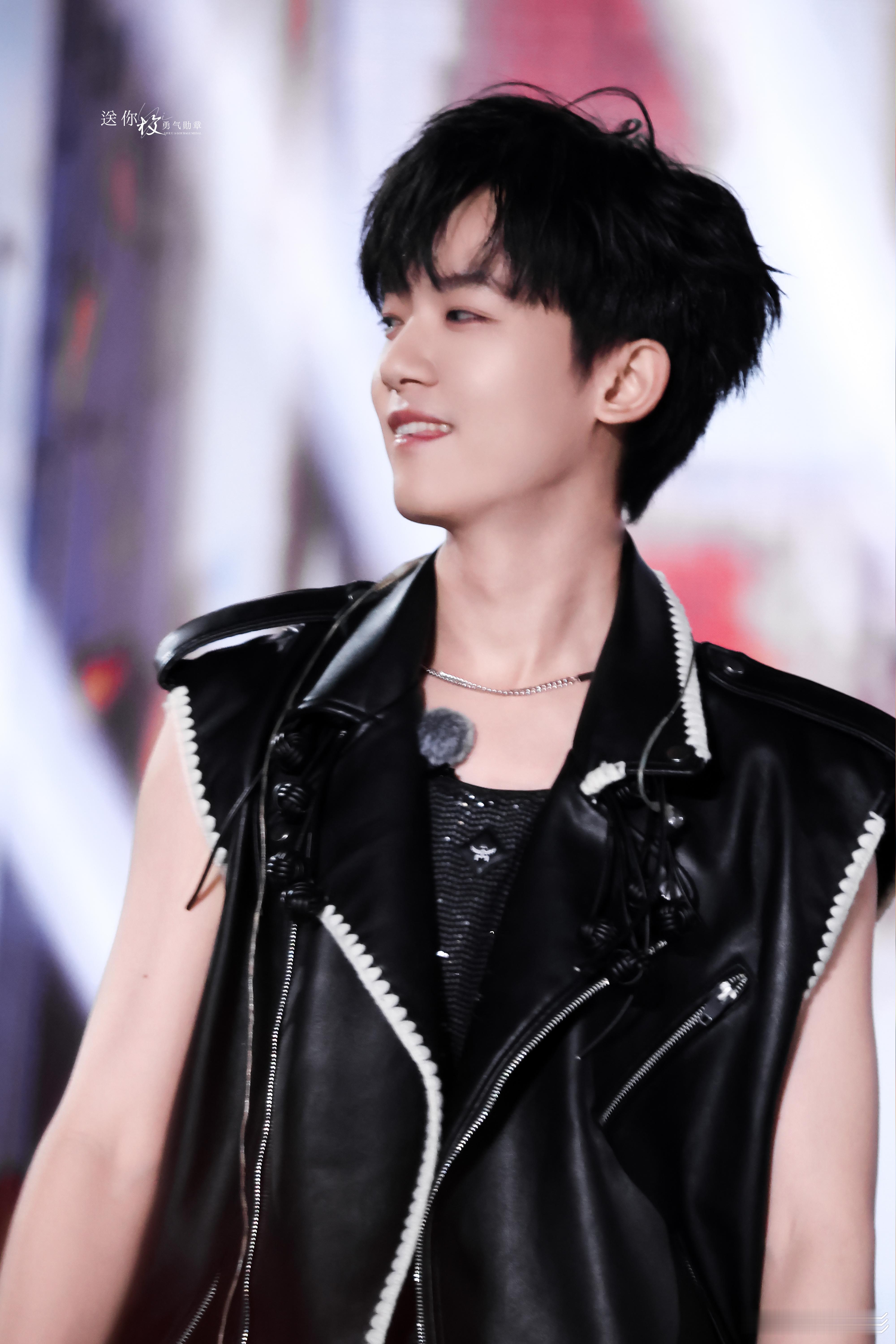 #李明德[超话]##李明德既调又弹##直击李明德彩排现场#李明德，演员身份登上音