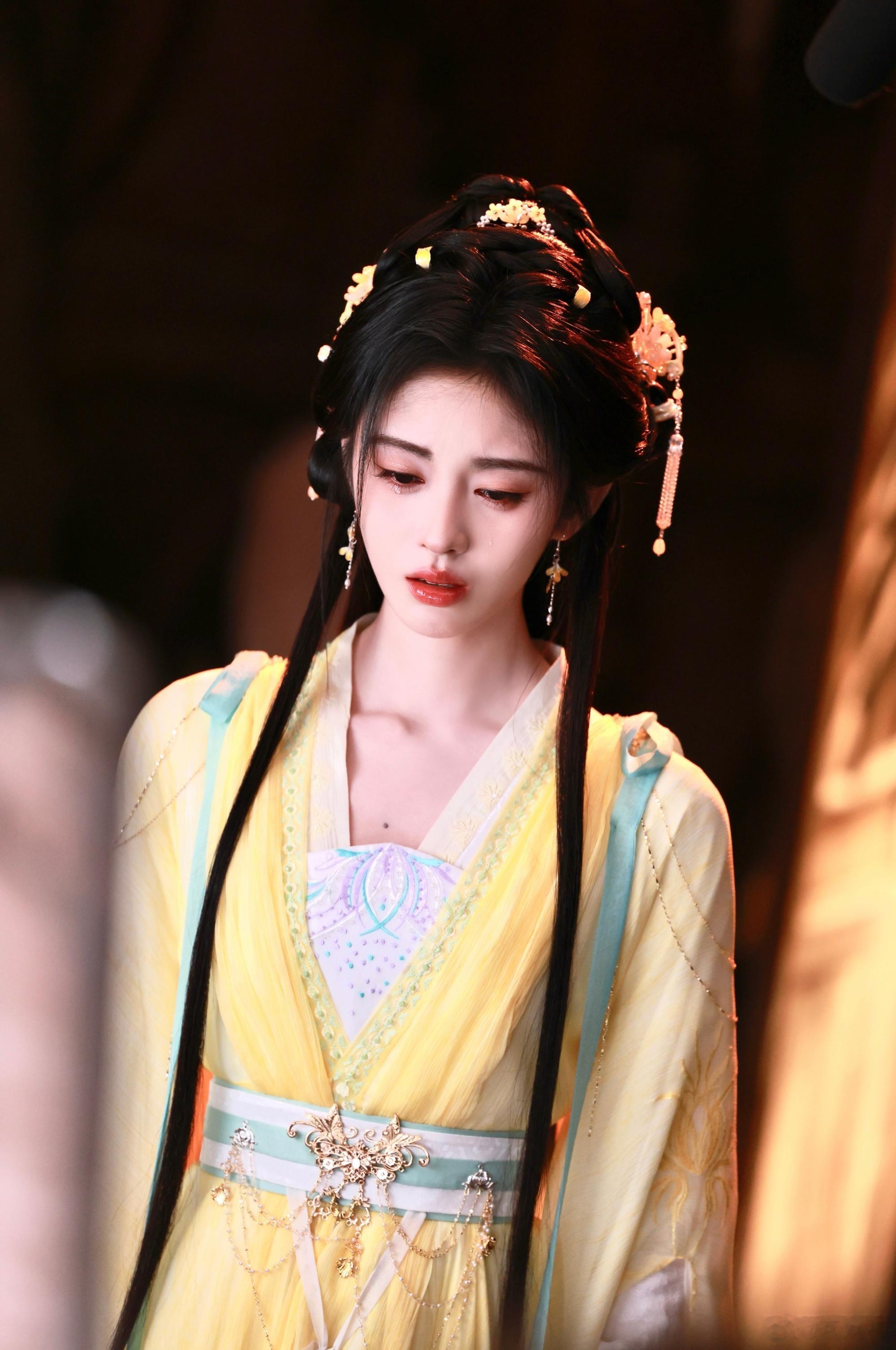 鞠婧祎来战jjy鞠婧祎阿黛jjy鞠婧祎不萌则已 一萌惊人^ω^