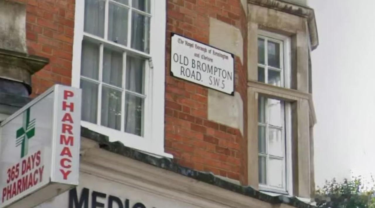 “伦敦惊现中国女子被刺身亡！23岁嫌犯被捕，海外华人安全警钟再敲响！”
 
“在