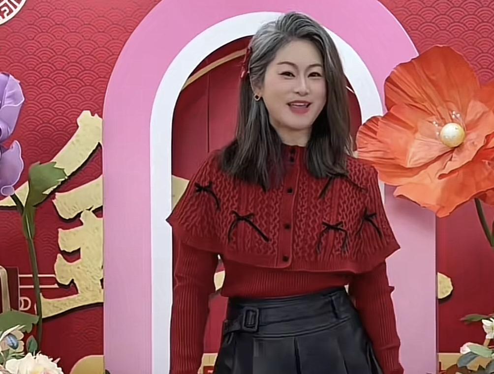 当初不顾父母反对选择远嫁，却遭遇丈夫和闺蜜的双重背叛，连孩子都要被迫认第三者当妈