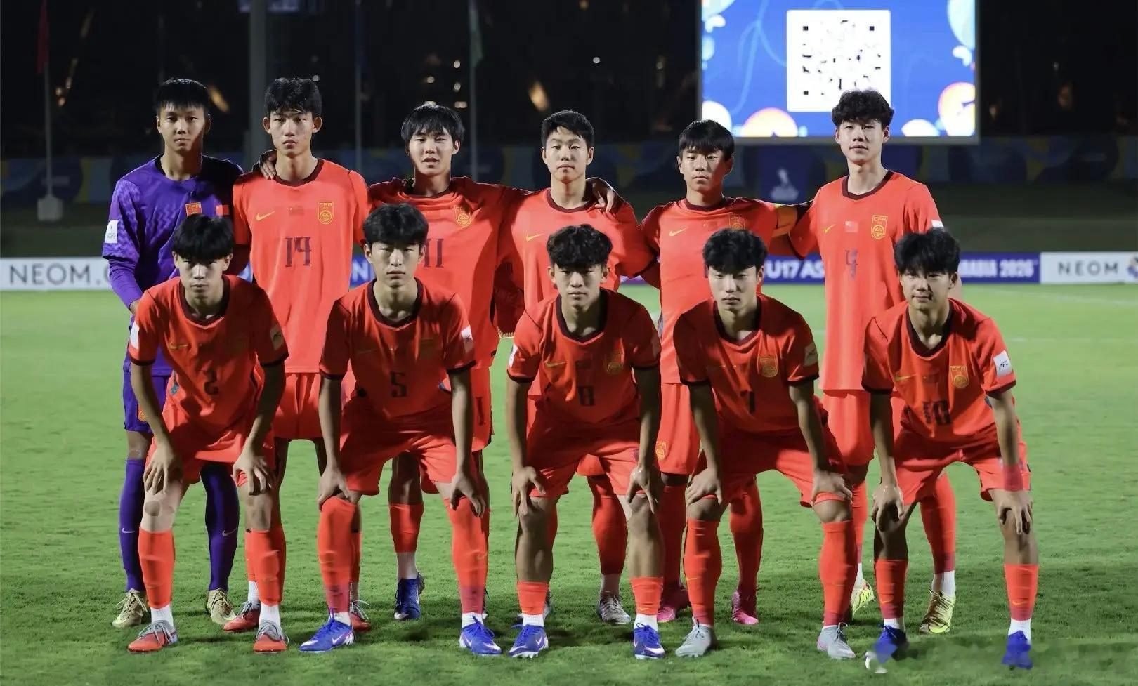 国足两支队伍连进亚洲杯决赛国足U17亚洲杯决赛对阵日本队这一夜中国枪迷过年了 主