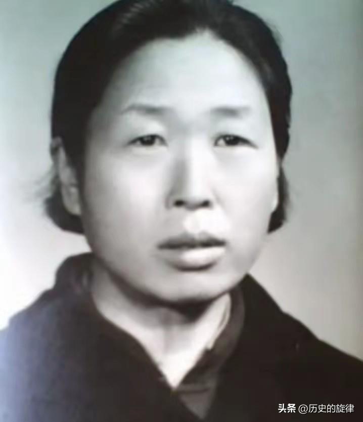 大时代的起落：1977年中组部副部长高淑兰卸任，重回机车厂做普通工人
 
197