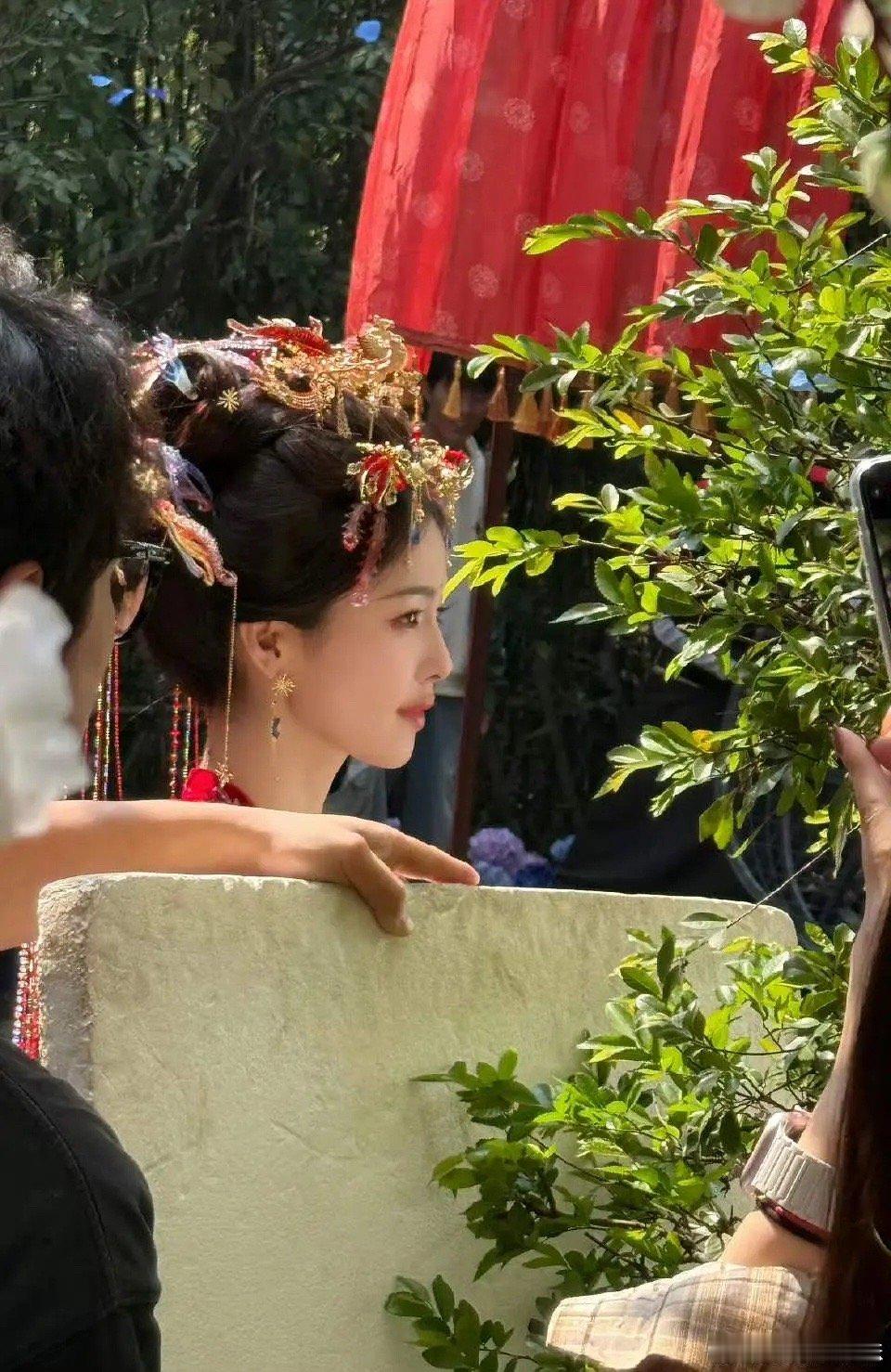 白月梵星被压宝还拍彩蛋，这也不怕扑了啊 ​​​