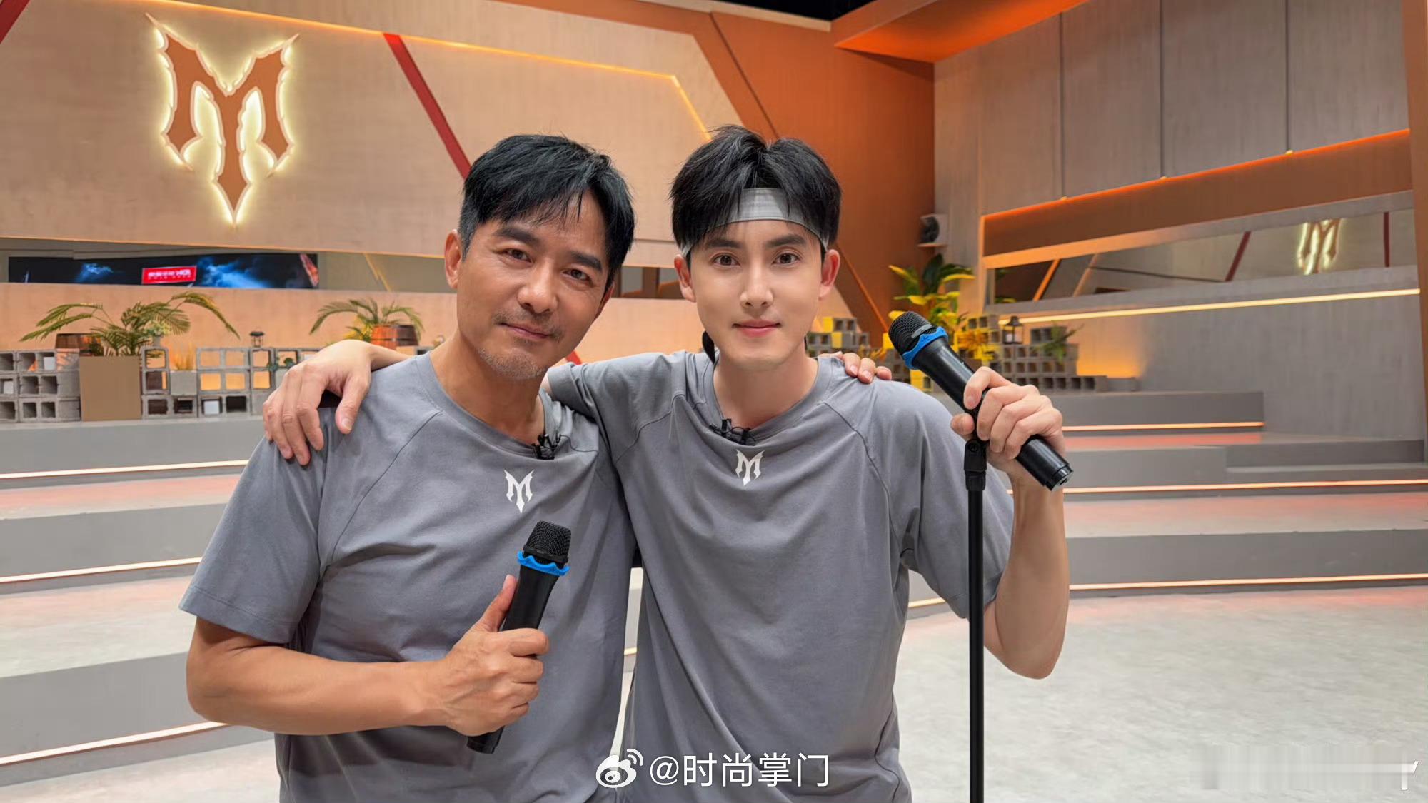 张睿张睿披哥一公唯一出圈舞台《抽离》这个舞台，好笑背后藏着满满的真诚。身处危险部