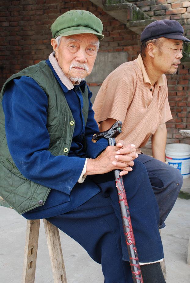 年轻那会，听到“革命工作，只有分工不同，没有高低贵贱之分”，我觉得这话特别在理。