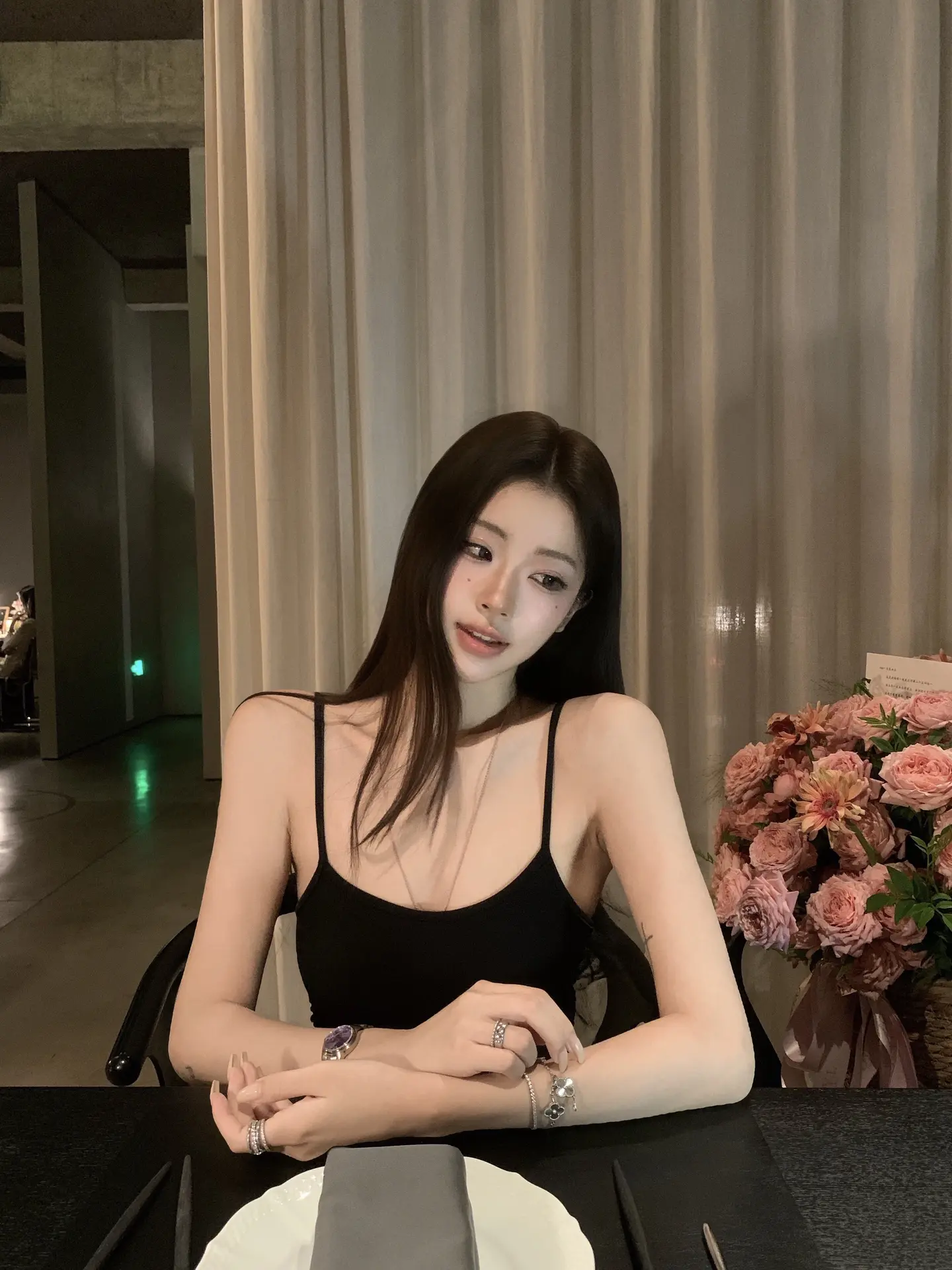 存一些生日拍照姿势🙈