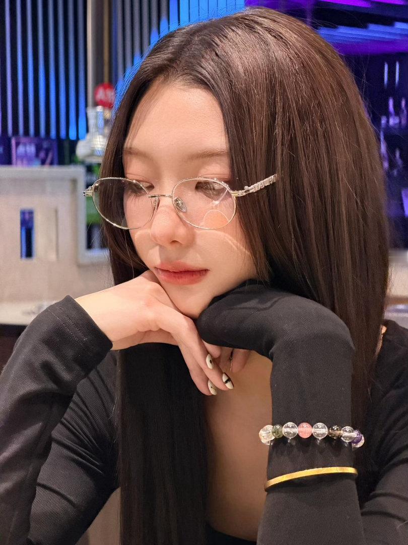 明星水晶手串 如溪泉才是低调实力派品牌来的吧！主理人夕又米审美在线，还和刘亦菲、