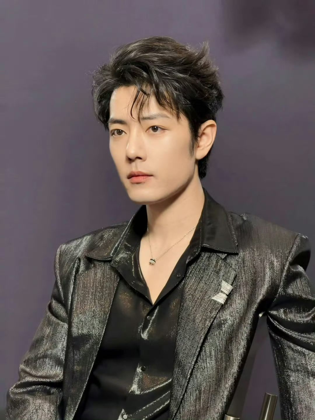 肖战和白鹿挑眉什么叫权威的长相？这就是 