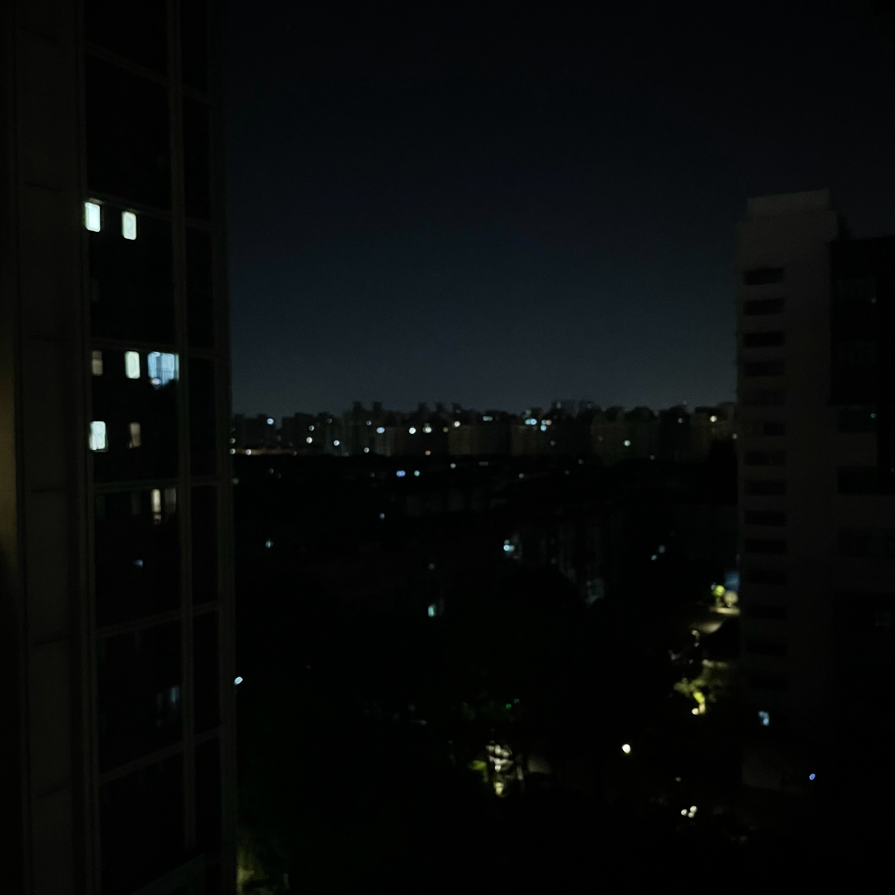 黑色拯救世界 ​​​