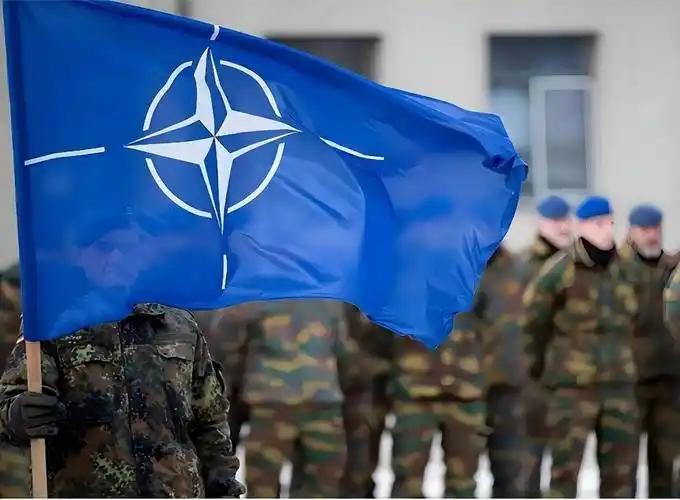 如果北约全力以赴，公开介入俄乌战争，能否战胜俄罗斯？说实话，那估计是我们最想看到