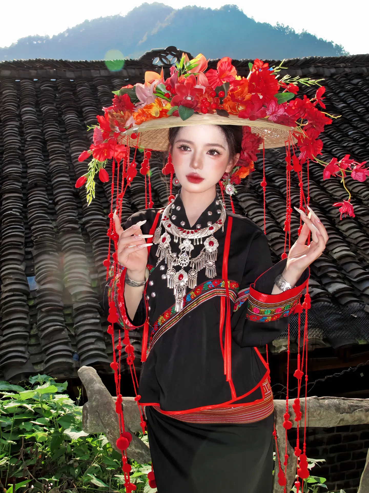 “以花为冠以红为妆”在苗寨感受布民族的魅力