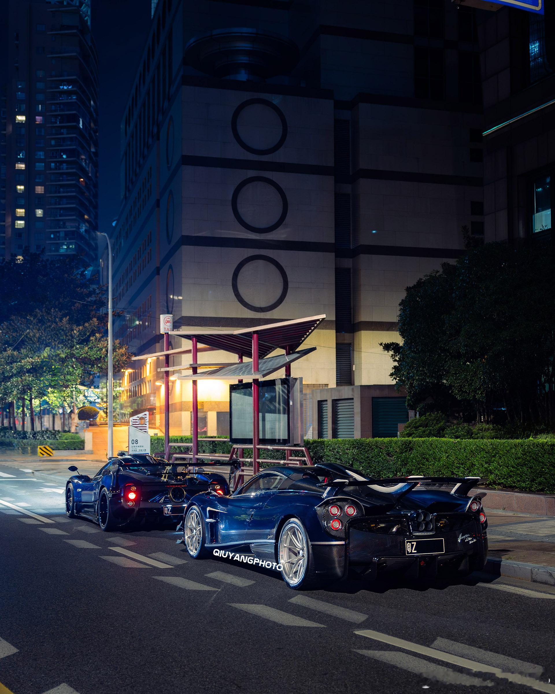 陆家嘴夜色中的帕加尼cars01豪车拍  时隔一年多同一点不同款式的帕加尼[污]