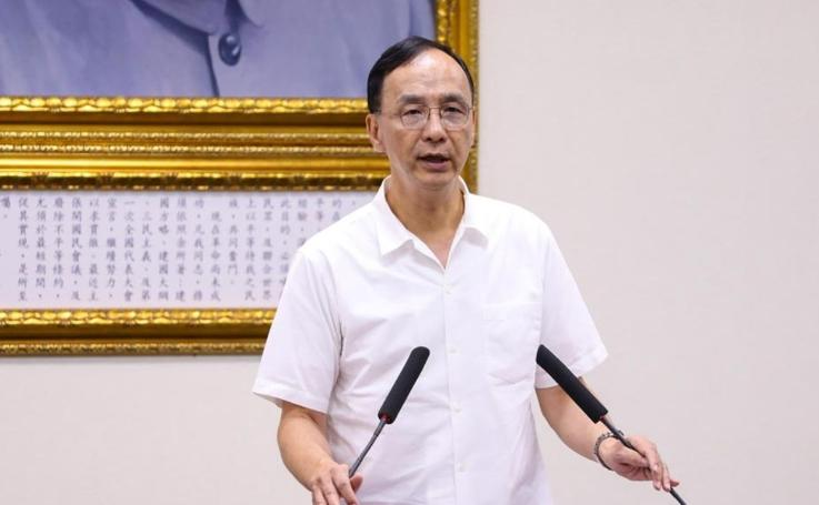 针对国民党内部因韩国瑜与傅崐萁矛盾引发的争议，朱立伦作出了回应。朱立伦8月11日