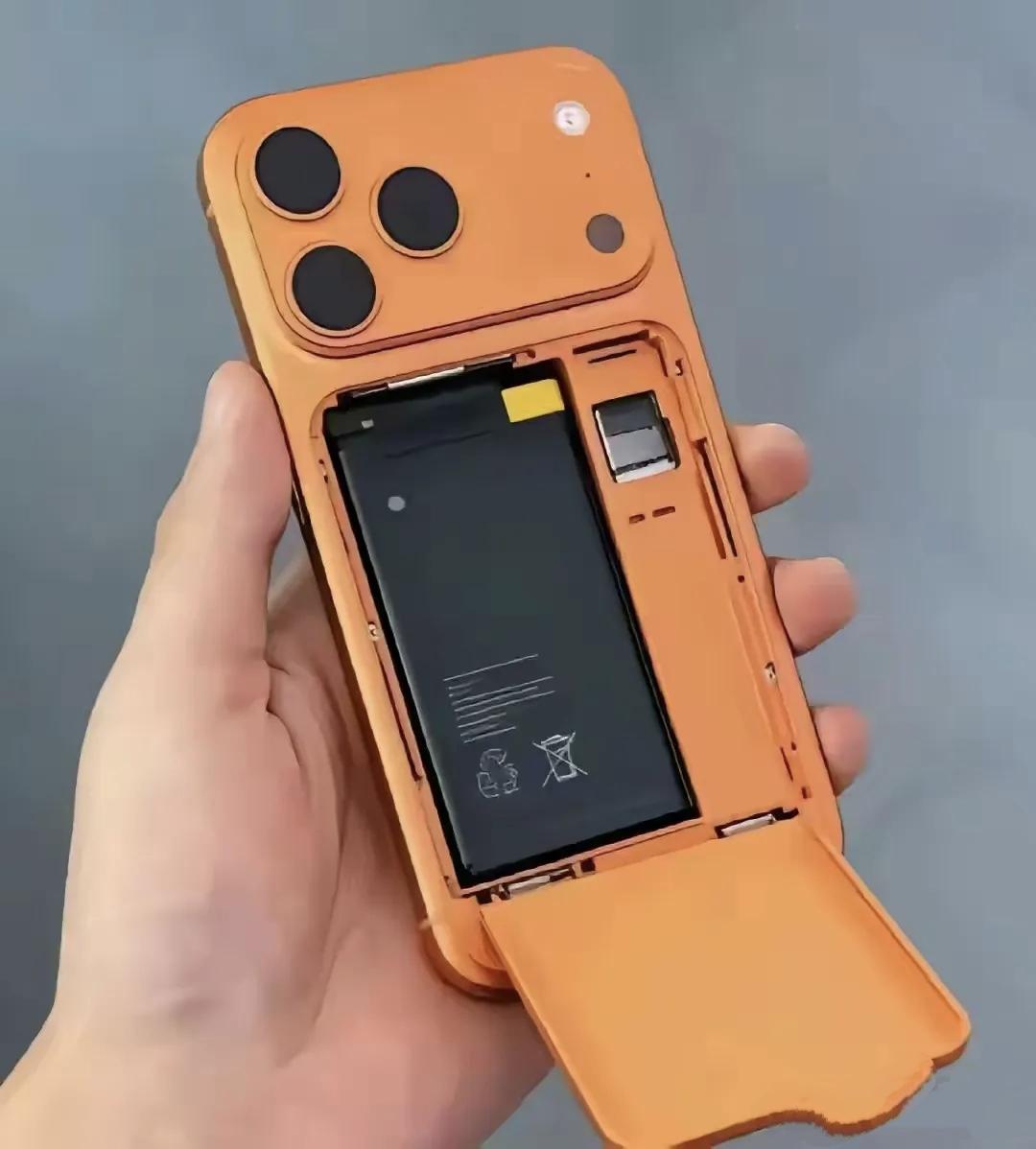 世界果然是个轮回！刚看到消息，欧盟要求从2027年2月开始，所有在欧销售的手机、